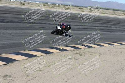 media/Jan-16-2026-CVMA Friday Practice (Fri) [[6f2bf47531]]/5-Racer 4-Trackday1/Session 2 (Bowl)/